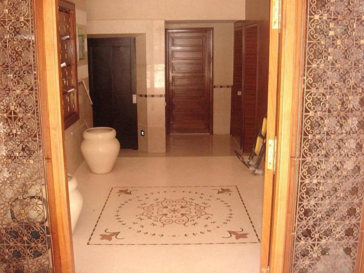 Superbe Appart Marrakech 2 Chambres Avec Piscine, En Plein Centre A 3Min De Guelliz, De La Gare Marrakesh Luaran gambar